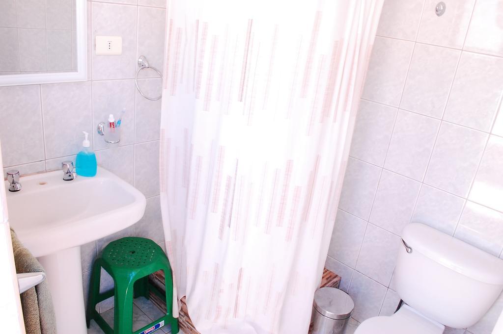 La Casa Del Pueblo Hostal سان بيدرو دي أتاكاما الغرفة الصورة